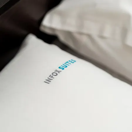 Courtiq By Infox Private Parking * Thessaloniki